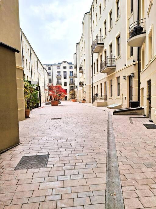 Gold City Point Piotrkowska 37 Lodz  Ngoại thất bức ảnh