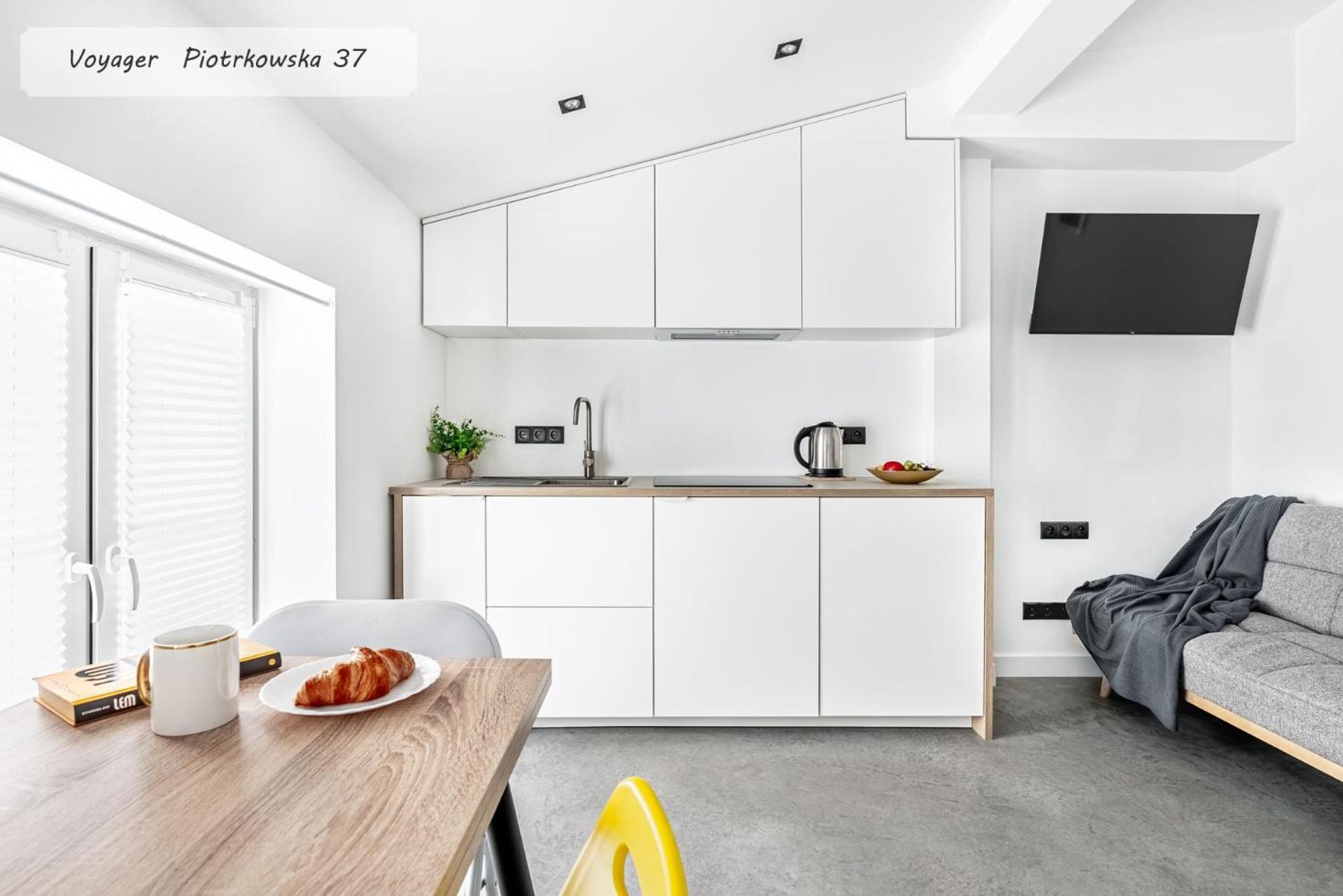Gold City Point Piotrkowska 37 Lodz  Ngoại thất bức ảnh